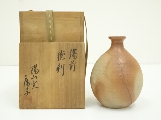 Pottery & Ceramics